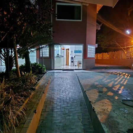 Suites Ubatuba Praia Da Lagoinha Екстериор снимка
