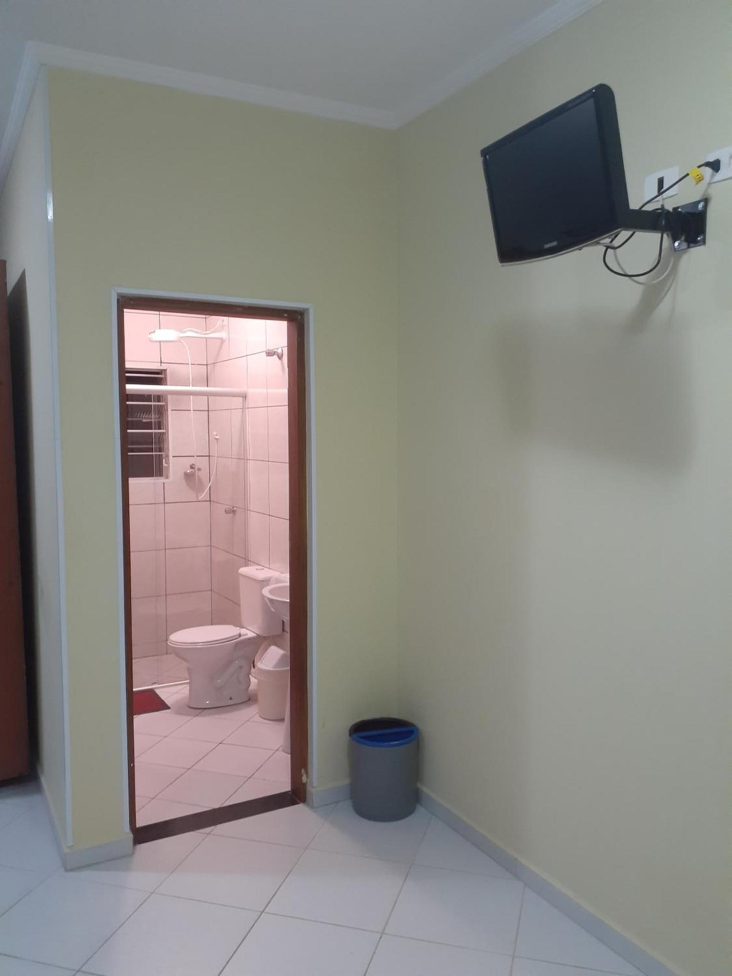 Suites Ubatuba Praia Da Lagoinha Стая снимка